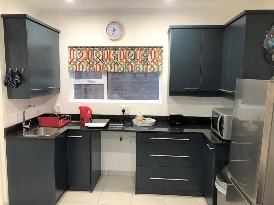 Baylight Accommodation 3 Selfcatering 1 Bedroom Apartment Sleeps 4 Μόσελ Μπέι Εξωτερικό φωτογραφία